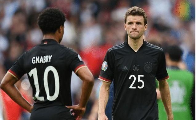 堂安律等球 堂安律等球